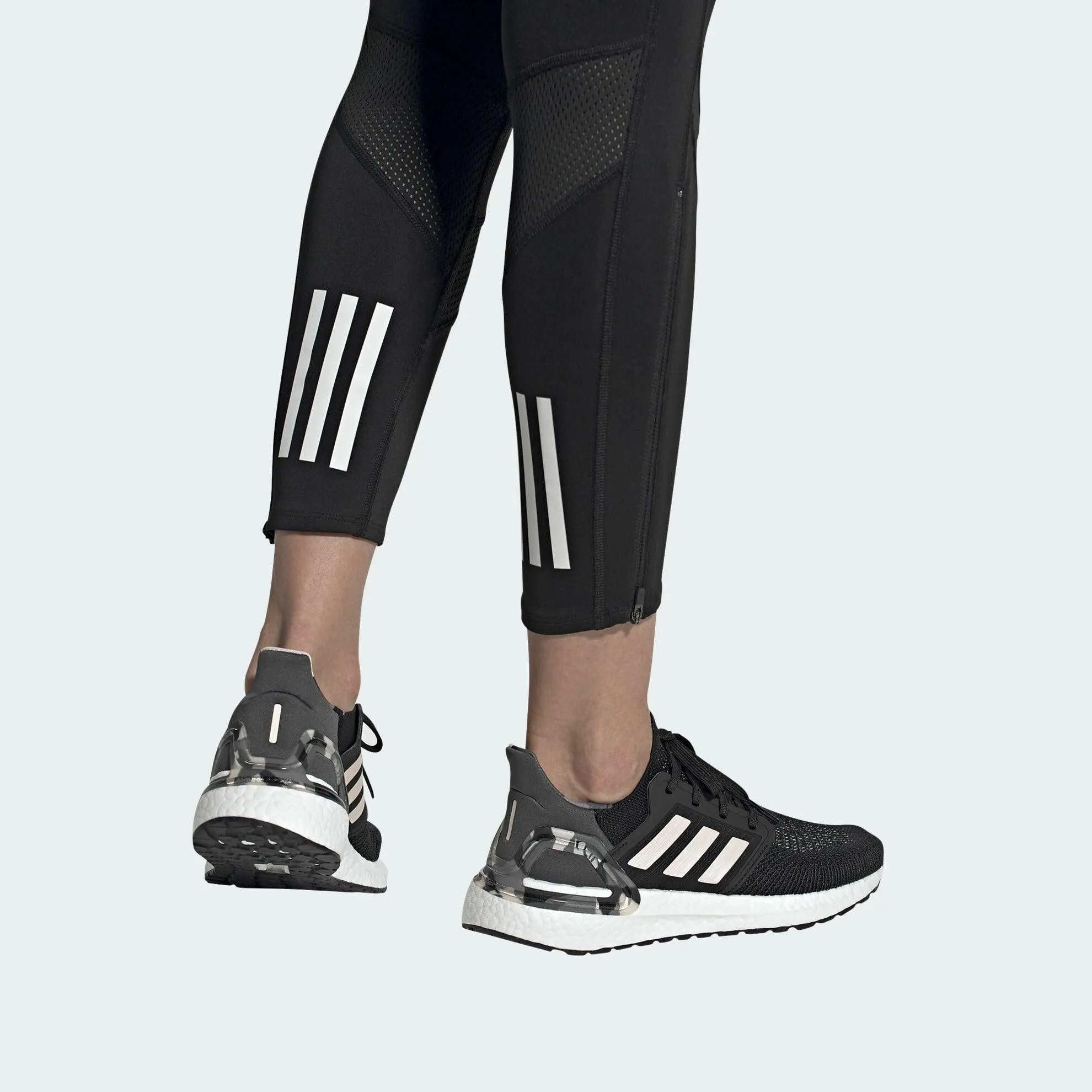 נעלי אדידס אולטרה בוסט 20 לנשים ADIDAS Ultraboost 20 FV8349
