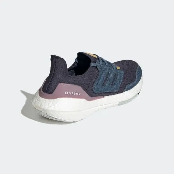 נעלי אדידס אולטרה בוסט 22 לנשים Adidas ULTRABOOST 22 FTW GX9157