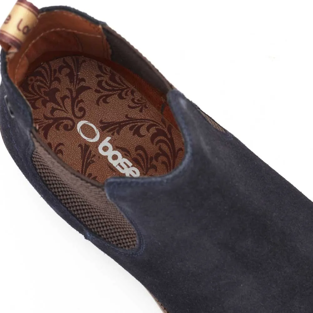 Carson Suede Chelsea Boots