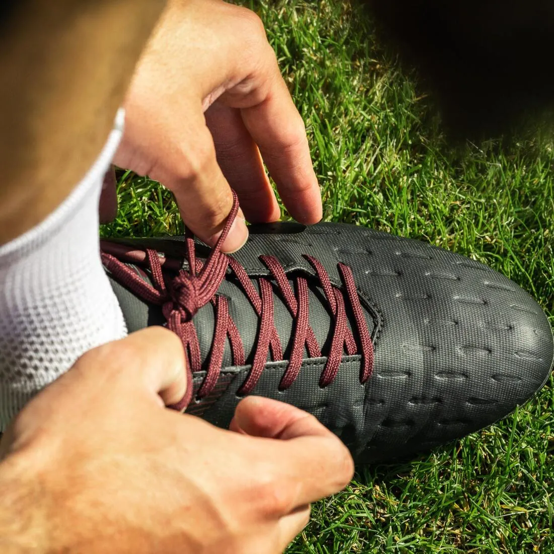 Men's Moulded Dry Pitch Rugby Boots Advance R100 FG - Black/Burgundy
